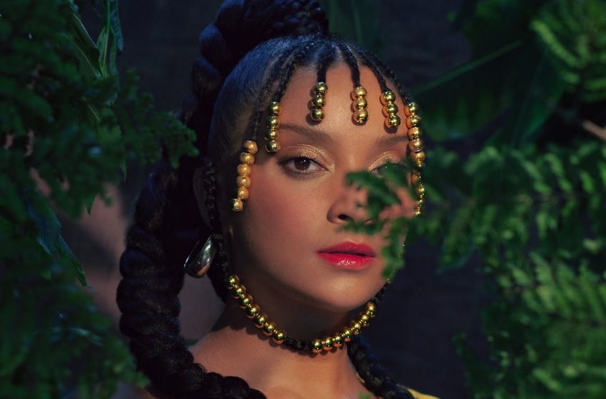  MC Tha encerra 2020 com o clipe “Despedida”