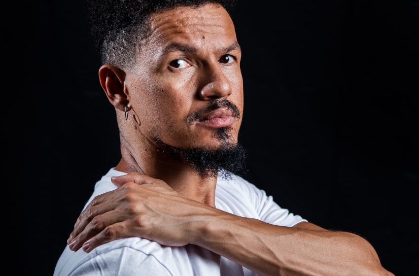  Zé Manoel lança single e clipe “Adupé Obaluaê”