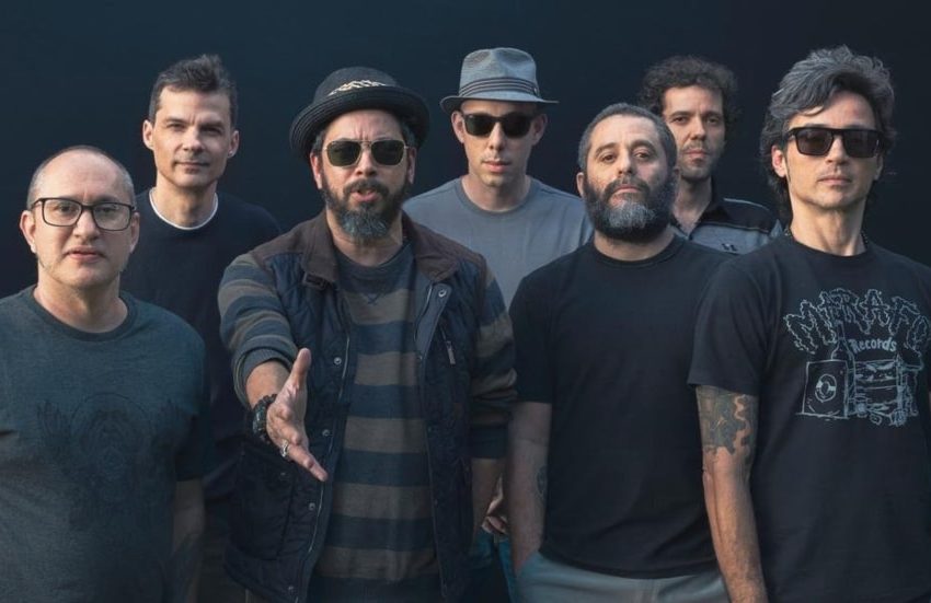  Los Sebosos Postizos interpreta Bob Marley no Circo Voador; assista