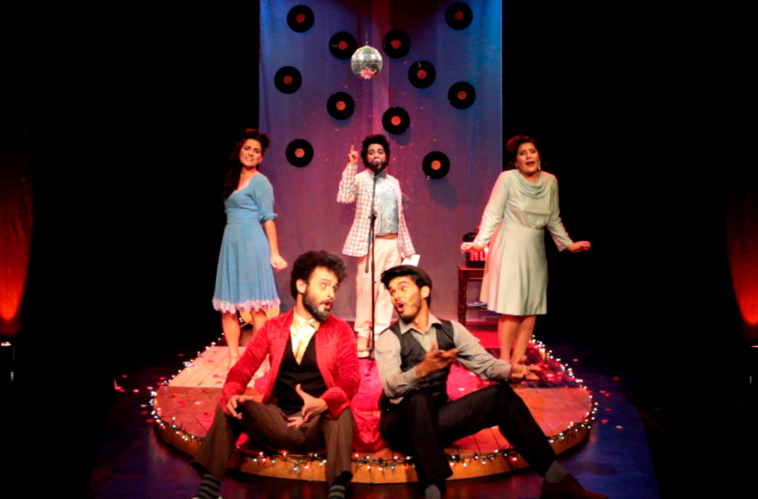 Trupe de Truões adapta programa de rádio em espetáculo teatro-musical para a internet
