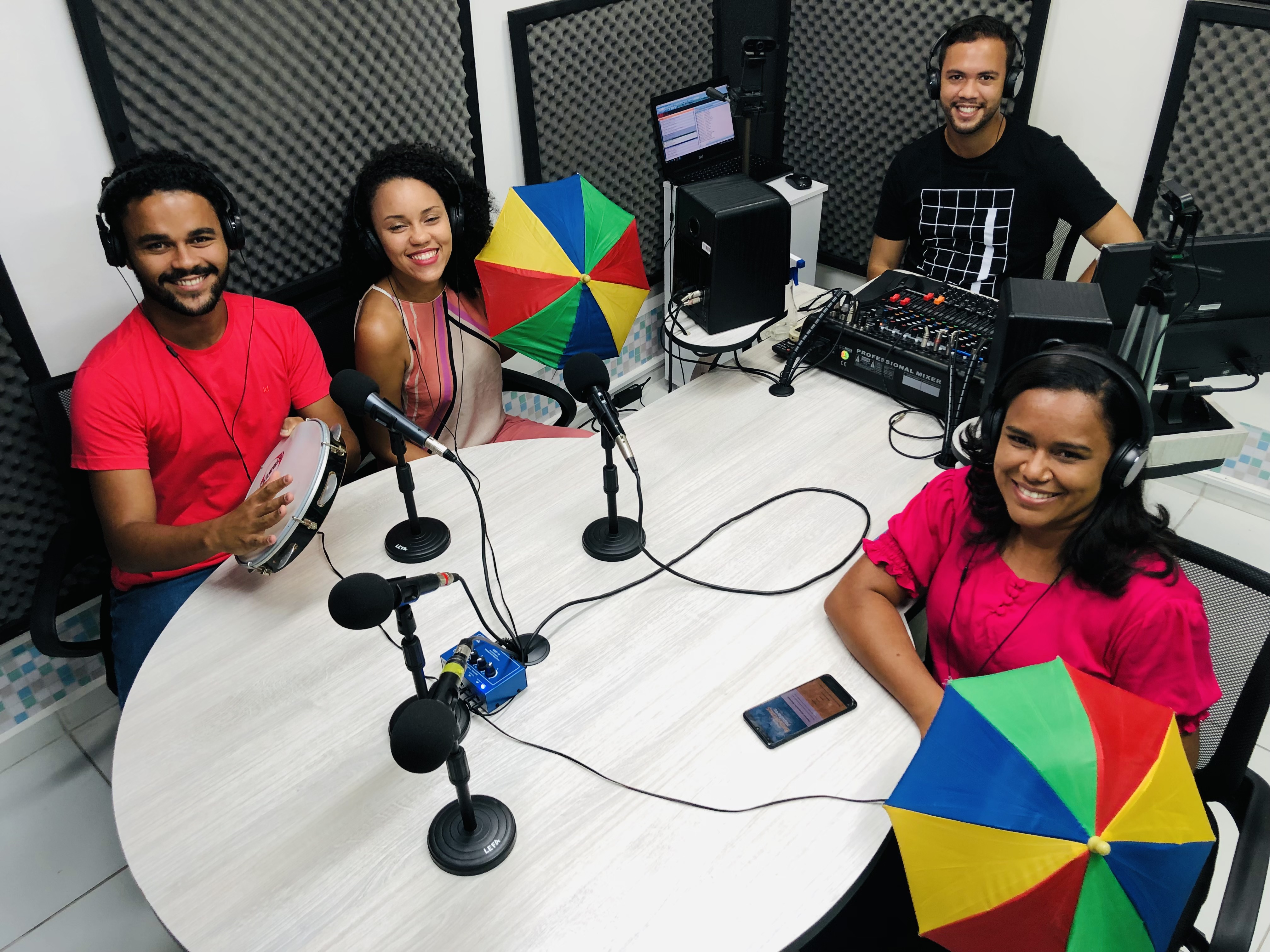 A ação, pioneira na internet, busca retratar, por meio de uma série de oito episódios, curiosidades e histórias sobre os ritmos de tradição popular presentes na região da Zona da Mata.