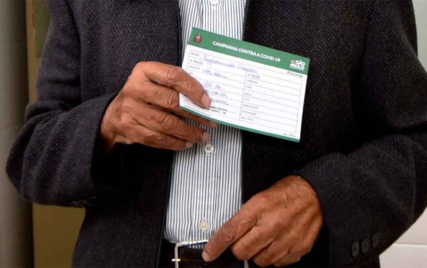 Passaporte de vacina não é "discriminação", e sim uma proteção contra infecções