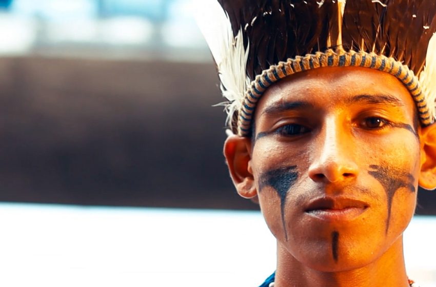Owerá evoca a resistência indígena em Mbaraeté, disco lançado em parceria  com a Natura Musical - Casa 1