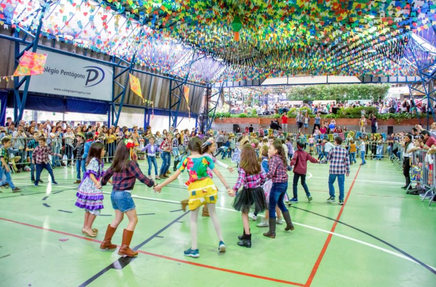  Festa Junina de escola em São Paulo homenageia Semana de Arte Moderna de 1922