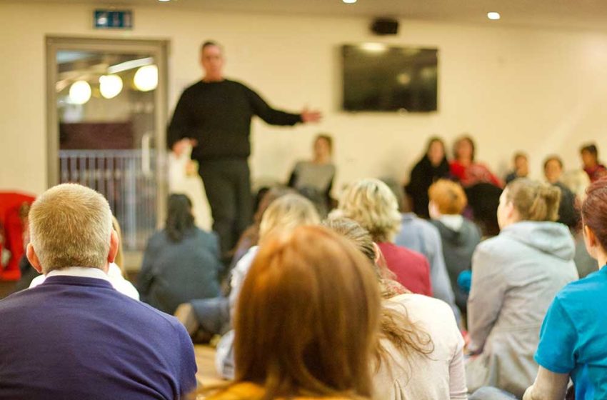  A comunicação com inteligência emocional é essencial para a gestão de equipes