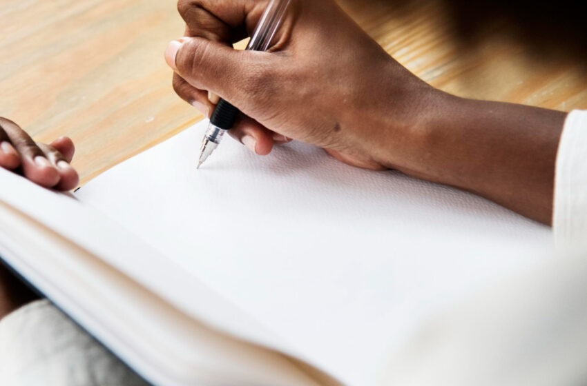  O que é e como pode atuar o profissional ghost writer?