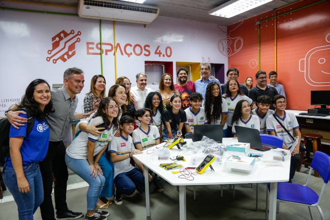 Espaços 4.0: ETE Cícero Dias, no Recife, ganha centro para incentivar potencialidades tecnológicas