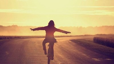  Nova autora carioca lança método de autotransformação em forma de livro