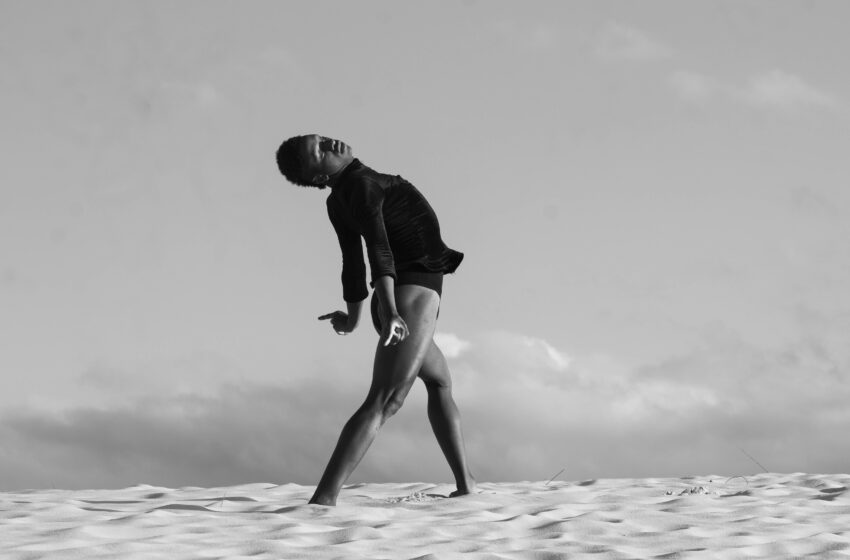  Sarau A Arte Liberta convida: Alma Luz Adélia