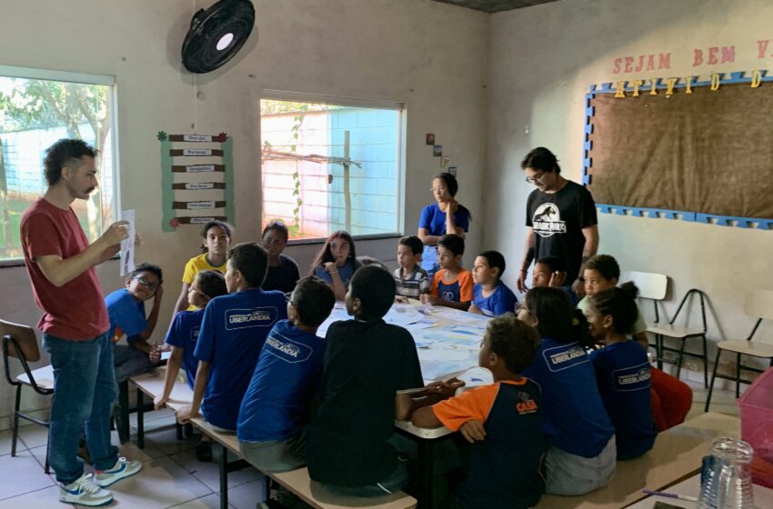  Crianças e adolescentes recebem aulas gratuitas de animação e desenho em MG