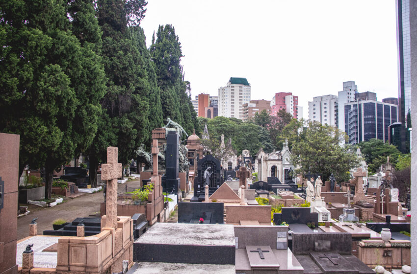  Visitas guiadas no cemitério da Consolação são retomadas de forma ampliada