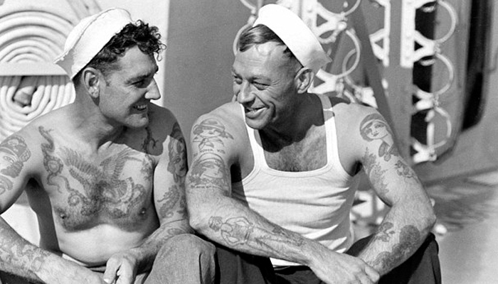  Pessoas com tatuagens ainda sofrem com preconceito