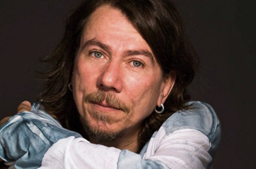  Lenine 65 anos: Ecad aponta músicas mais tocadas no Brasil