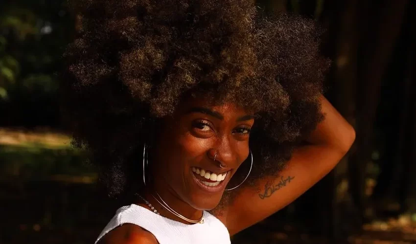  Mulheres na ciência: Kananda Eller apresenta série “Ciência, Substantivo Feminino”