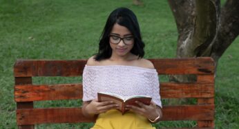Muito TikTok e Instagram fazem mal ao cérebro: os benefícios de trocar as redes sociais por um livro