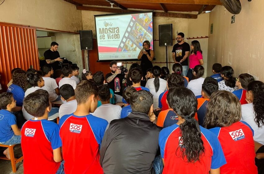  Mostra do projeto CineOLHAR 2024 destaca criatividade de jovens em Uberlândia-MG