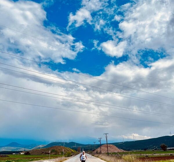  Do deserto ao gelo: brasileiro chega à Suíça correndo