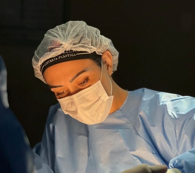  Mastopexia Short Scar reduz cicatrizes e mantém eficiência