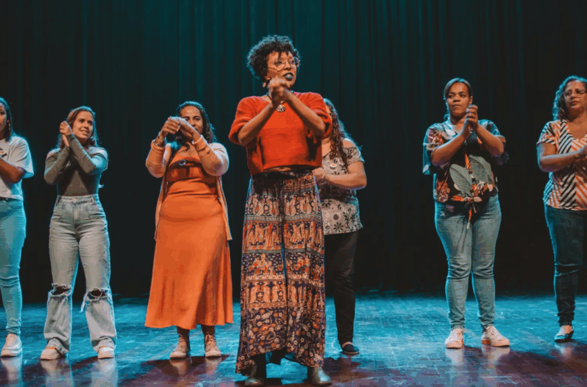  Curso Kindezi une neuroeducação e artes em afroperspectiva para repensar o cuidado com a infância