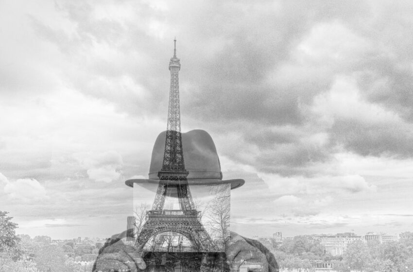  Casa “O Jardim” abre exposição “Cartão-Postal: Retrato”