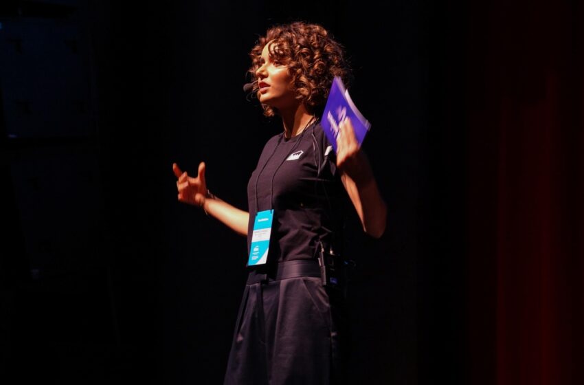  Empresária cria incubadora cultural para músicos