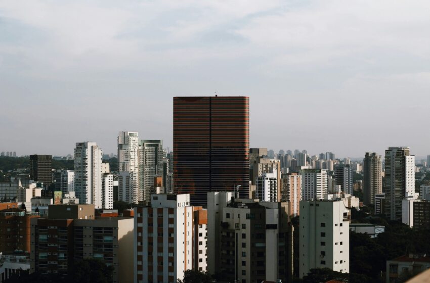  Mercado imobiliário de alto padrão em SP mostra resiliência