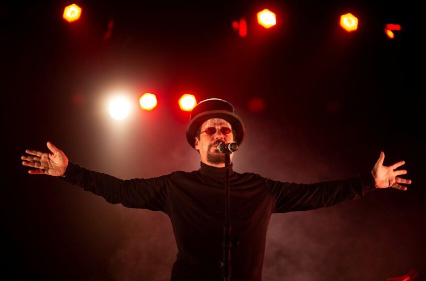  Raul Seixas: musical celebra o Maluco Beleza em única sessão no Recife