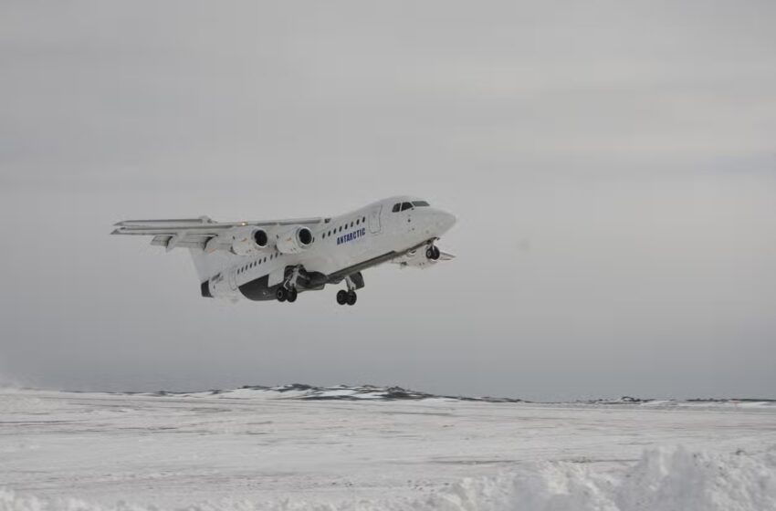  Civitatis lança expedições à Antártida de avião ou cruzeiro