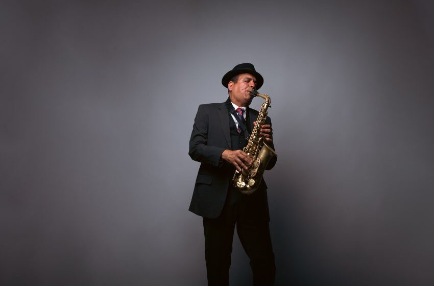  Spok e Armandinho fazem show no Recife em homenagem ao frevo