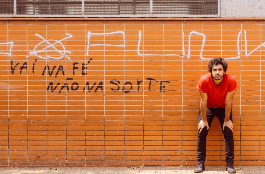  Gustavo Ortiz lança “Peixe pescado”, segundo single do álbum de estreia “Arrasto”