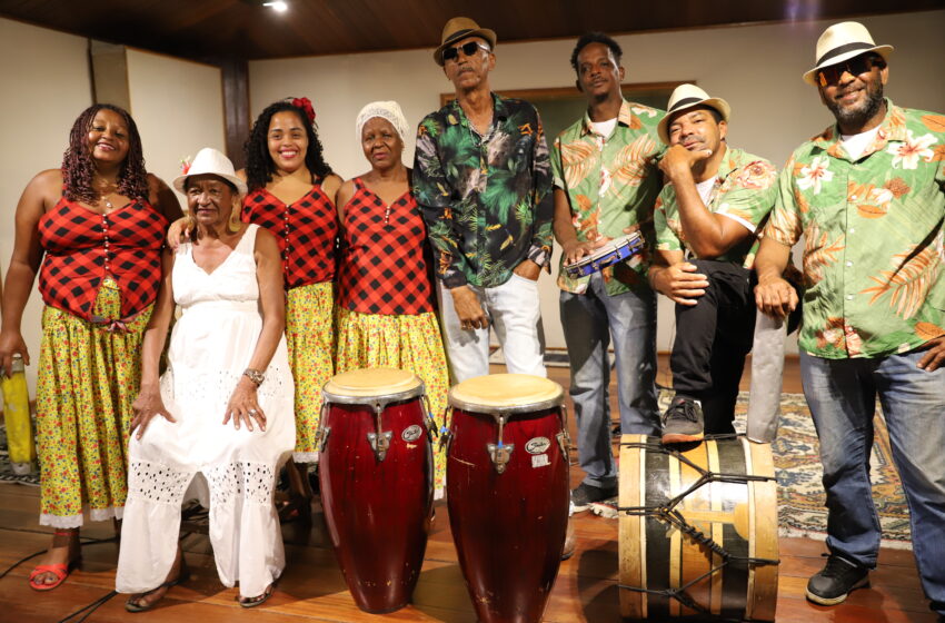  Coco do Pneu lança primeiro álbum com show em Nazaré da Mata