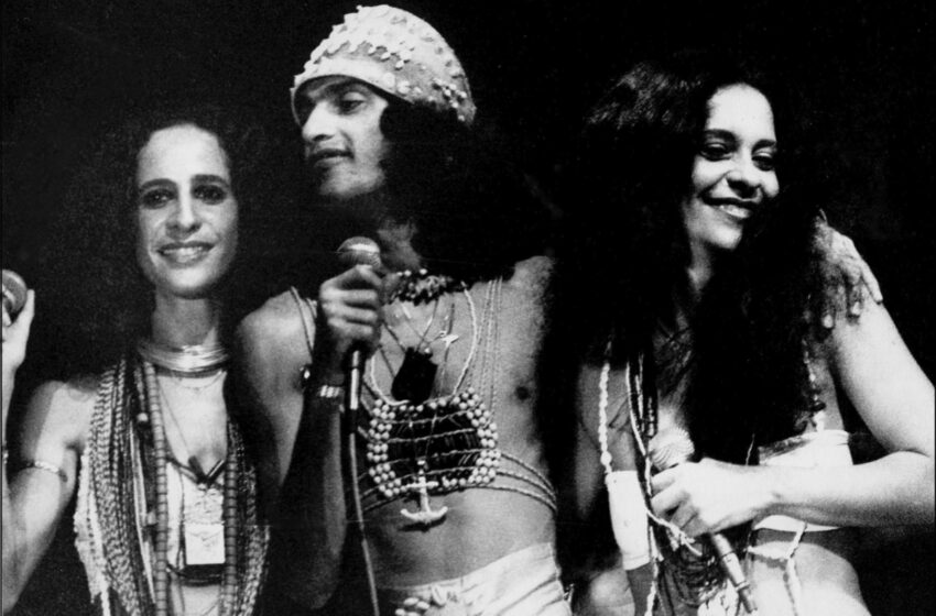 Doces Bárbaros: álbum duplo de Gal, Bethânia, Gil e Caetano completa 50 anos