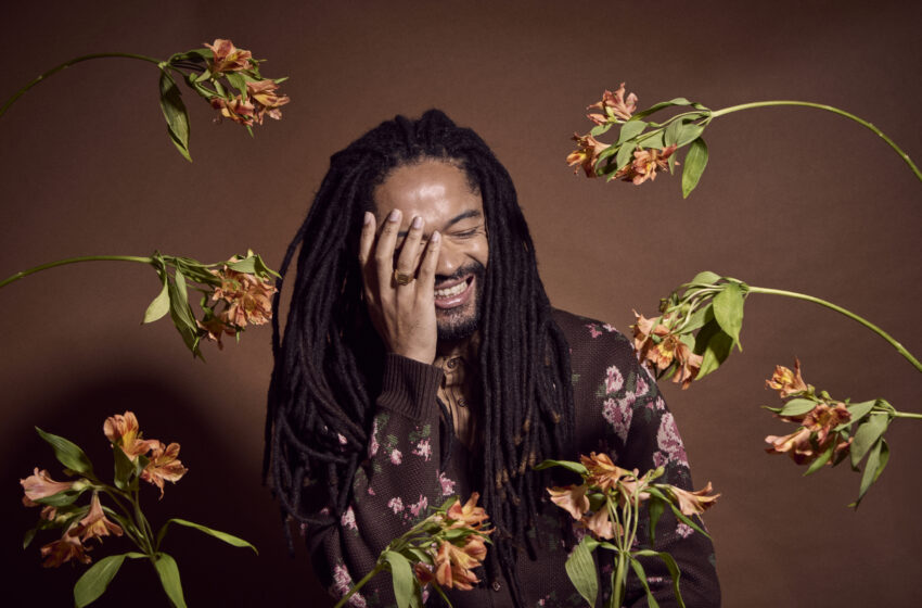 Evandro Okàn participa do Papo João Rock e apresenta pocket show de “Adupé – Honra Ancestral”